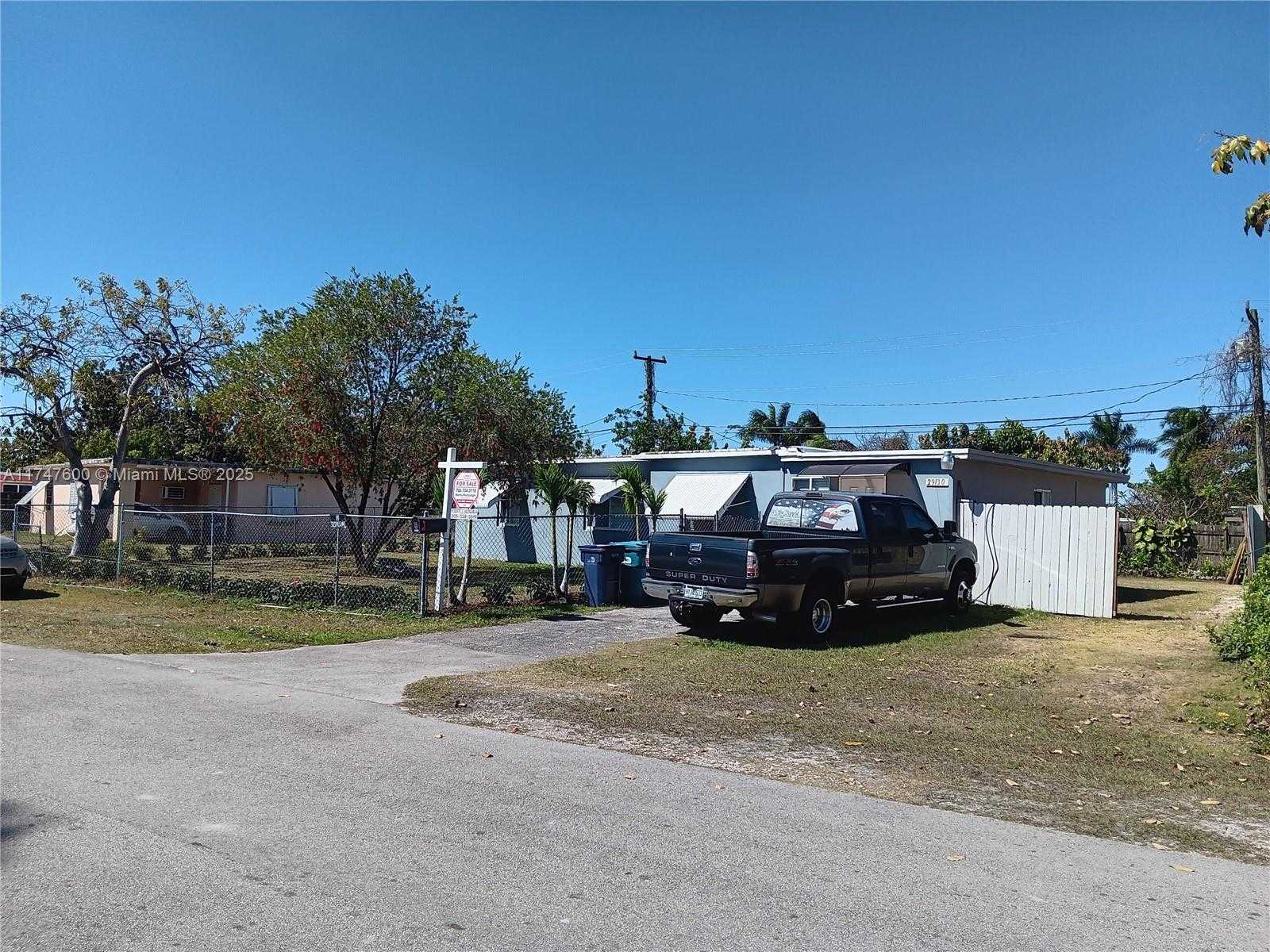Small Image of 29130 KENTUCKY RD, Homestead Number 5