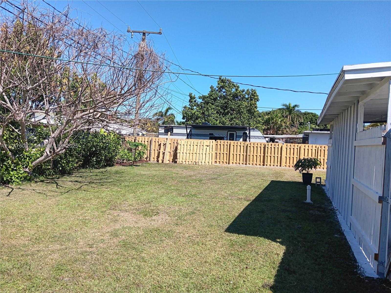 Small Image of 29130 KENTUCKY RD, Homestead Number 9