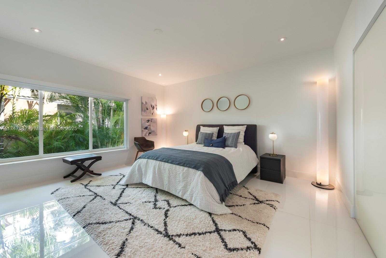 Small Image of 1270 NORTH EAST 97TH ST, Miami Shores Number 15