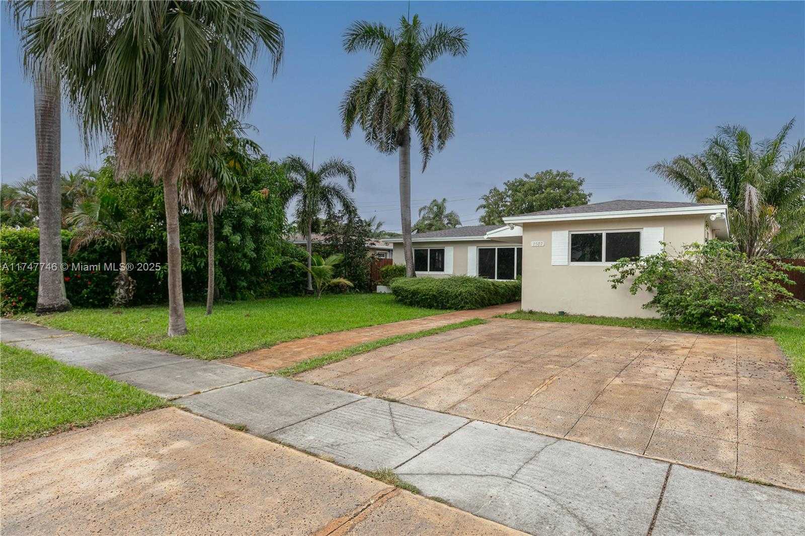 Small Image of 1507 HARDING ST, Hollywood Number 37