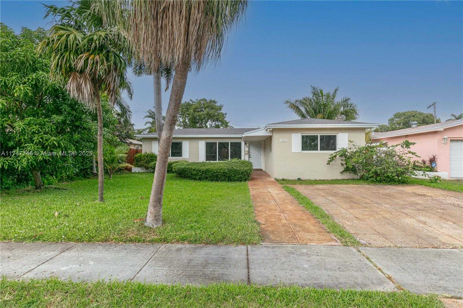 Small Image of 1507 HARDING ST, Hollywood Number 38