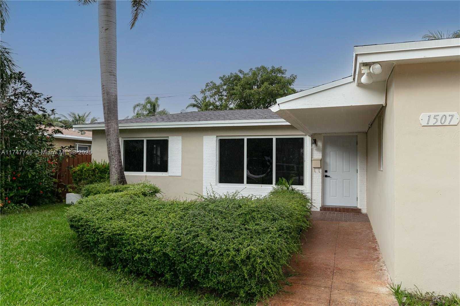 Small Image of 1507 HARDING ST, Hollywood Number 39