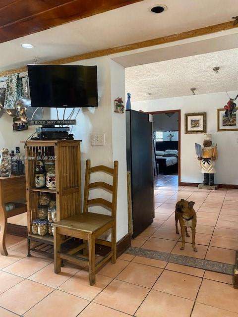 Small Image of 8550 MILLER DR, Miami Number 11