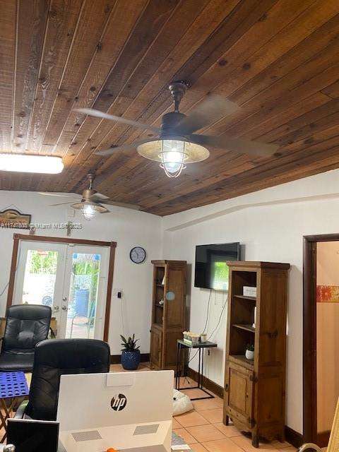 Small Image of 8550 MILLER DR, Miami Number 12