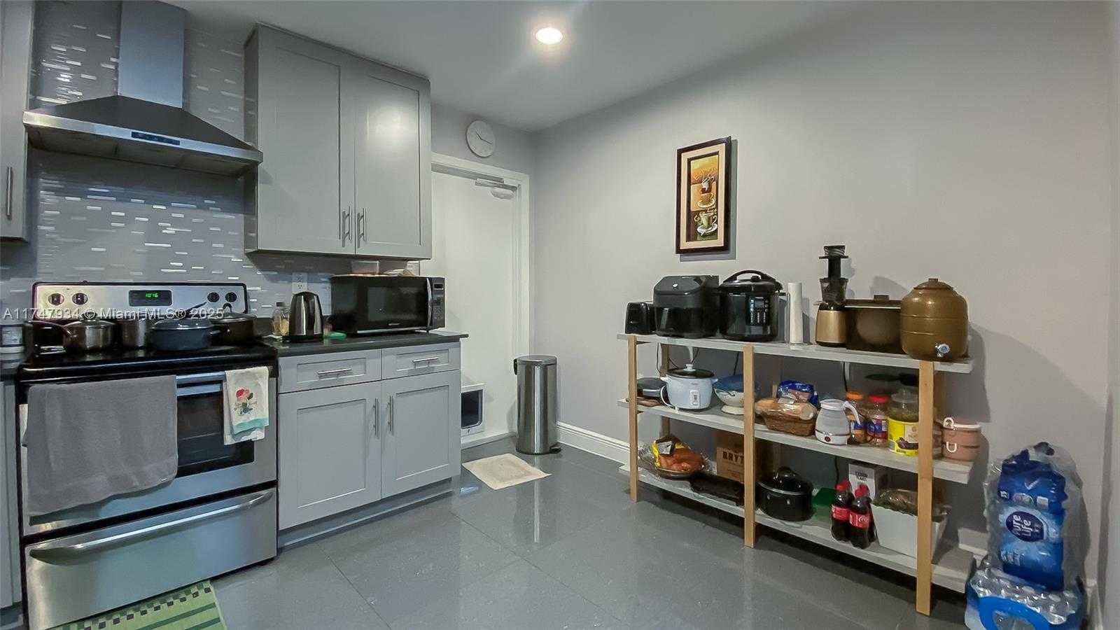 Small Image of 7105 NORTH WEST 73RD AVE, Margate Number 11