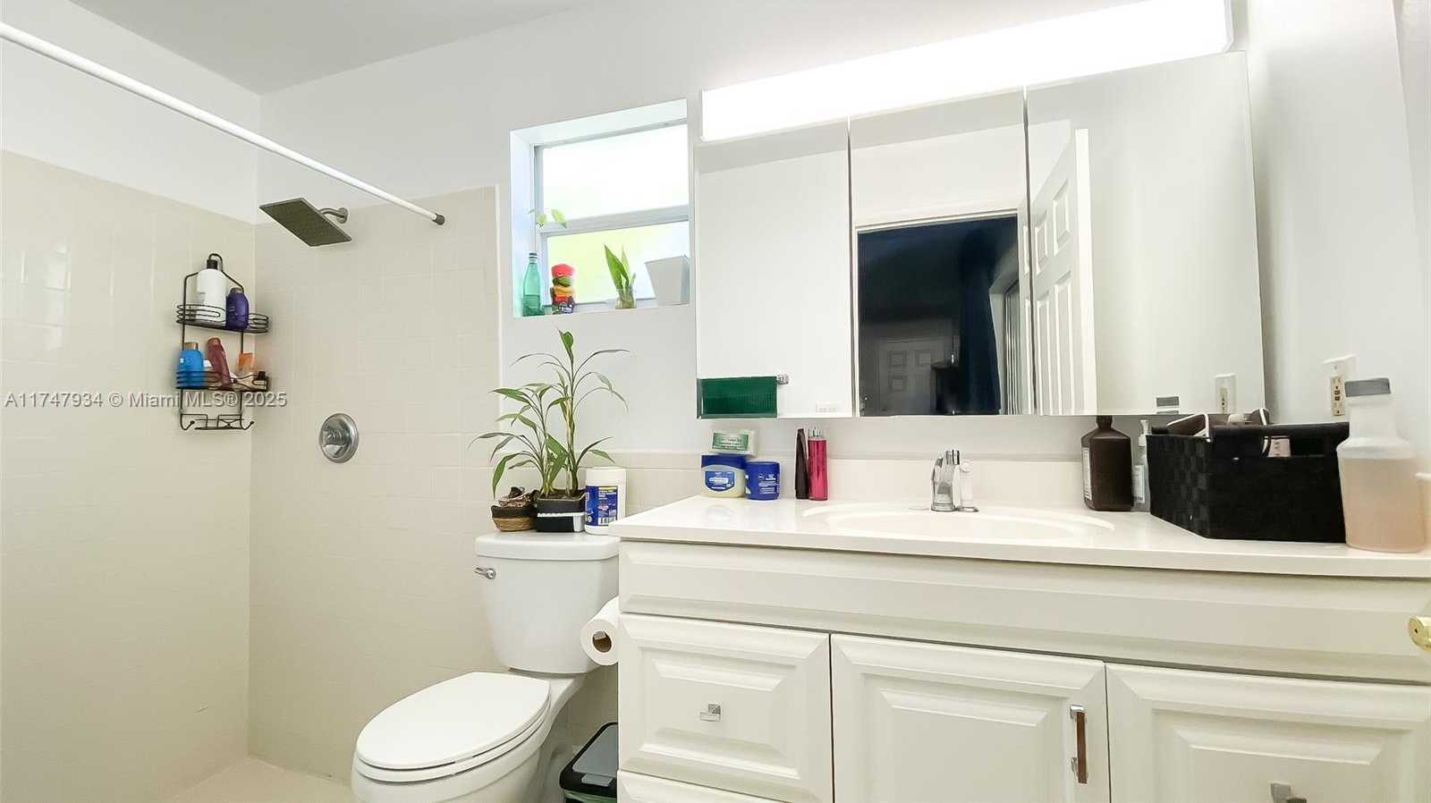 Small Image of 7105 NORTH WEST 73RD AVE, Margate Number 19