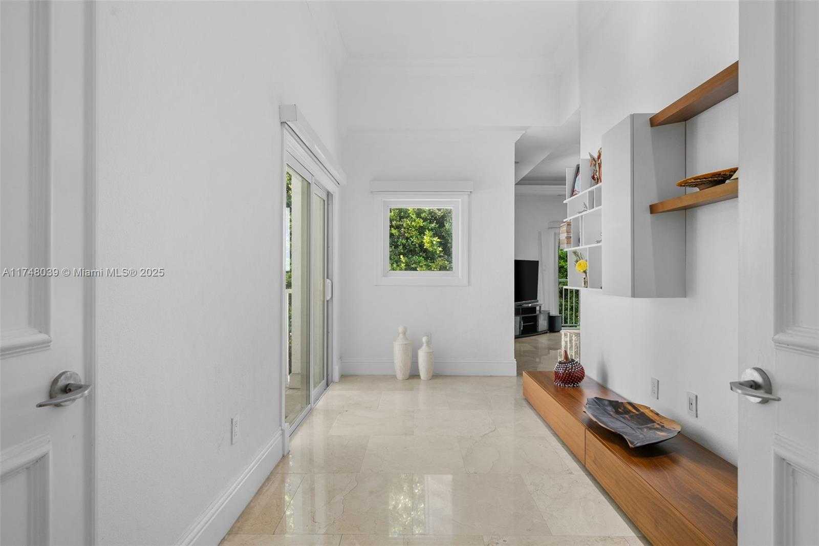 Small Image of 6 COCONUT LN, Key Biscayne Number 20