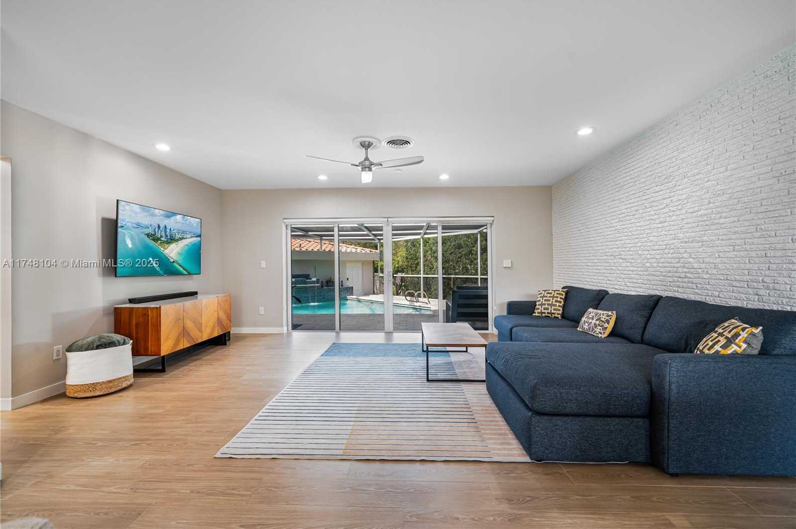 Small Image of 9280 NORTH EAST 12TH AVE, Miami Shores Number 21
