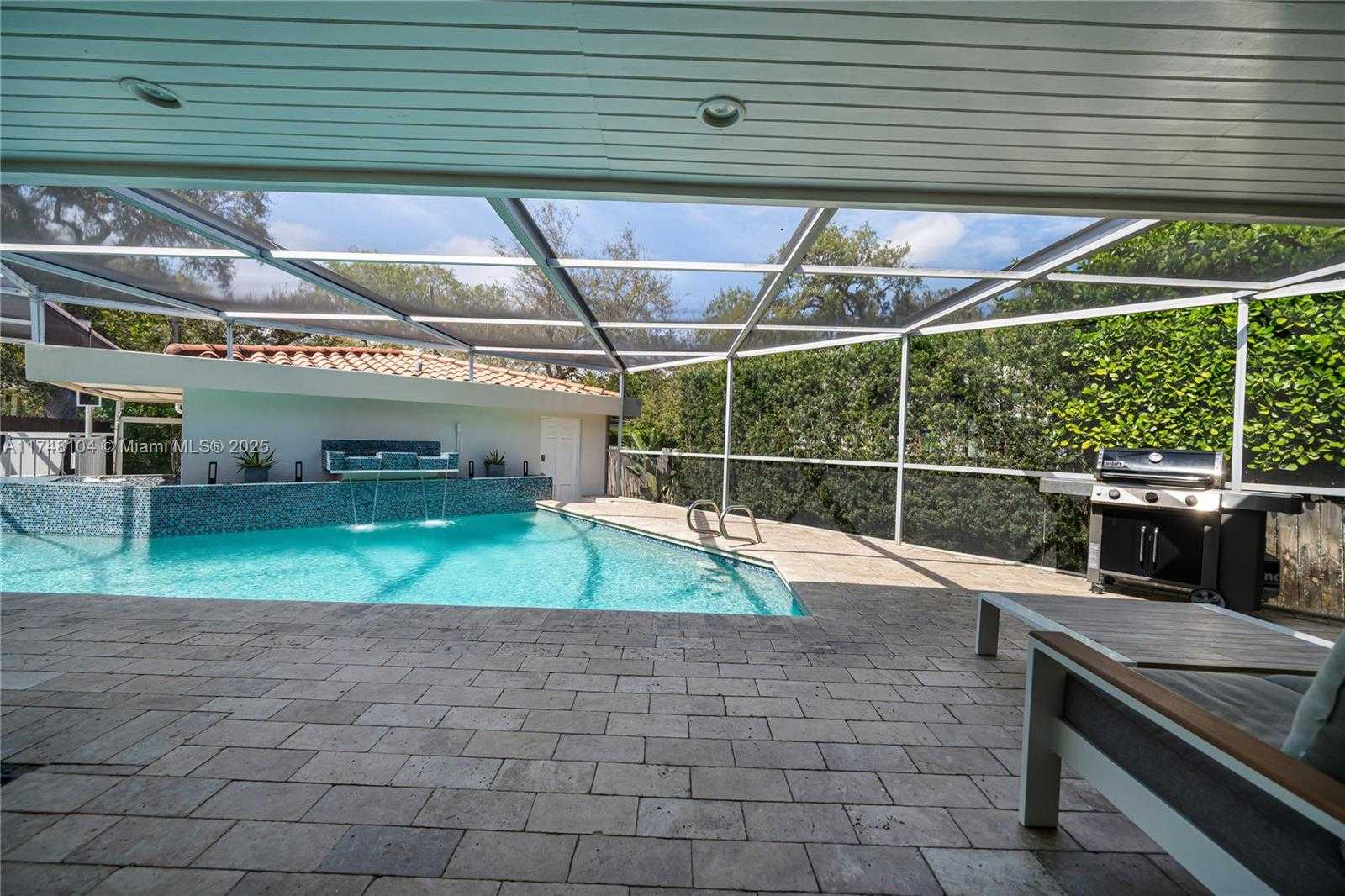 Small Image of 9280 NORTH EAST 12TH AVE, Miami Shores Number 25