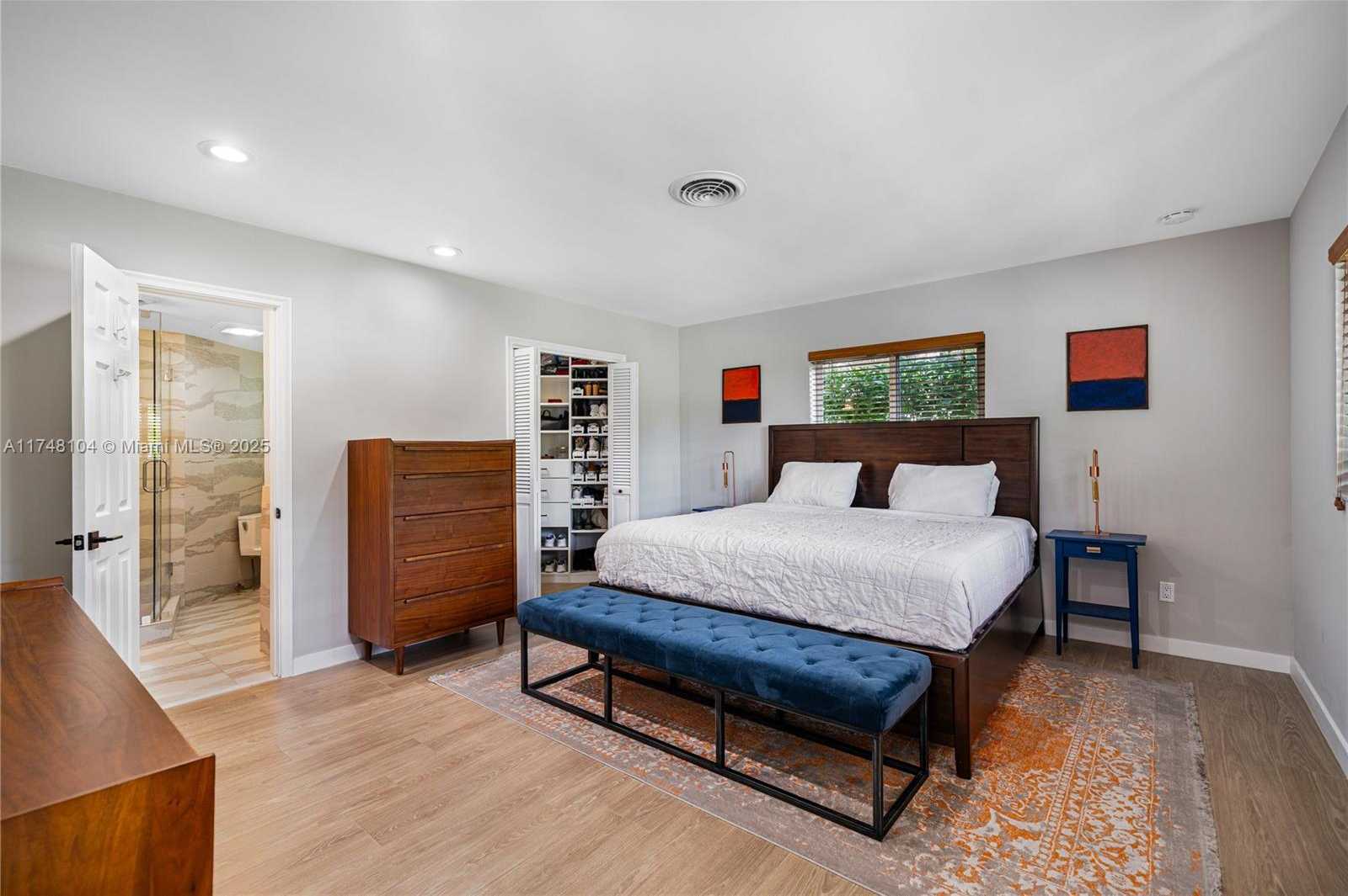 Small Image of 9280 NORTH EAST 12TH AVE, Miami Shores Number 5