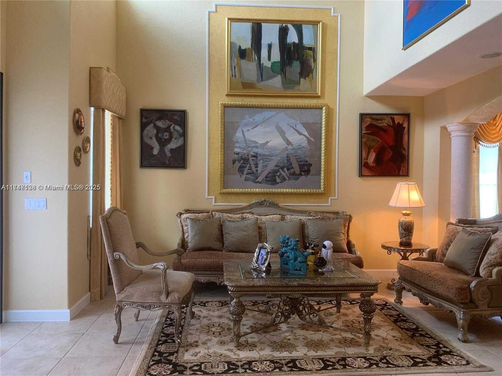 Small Image of 1065 SOUTH WEST 150TH PL, Miami Number 6