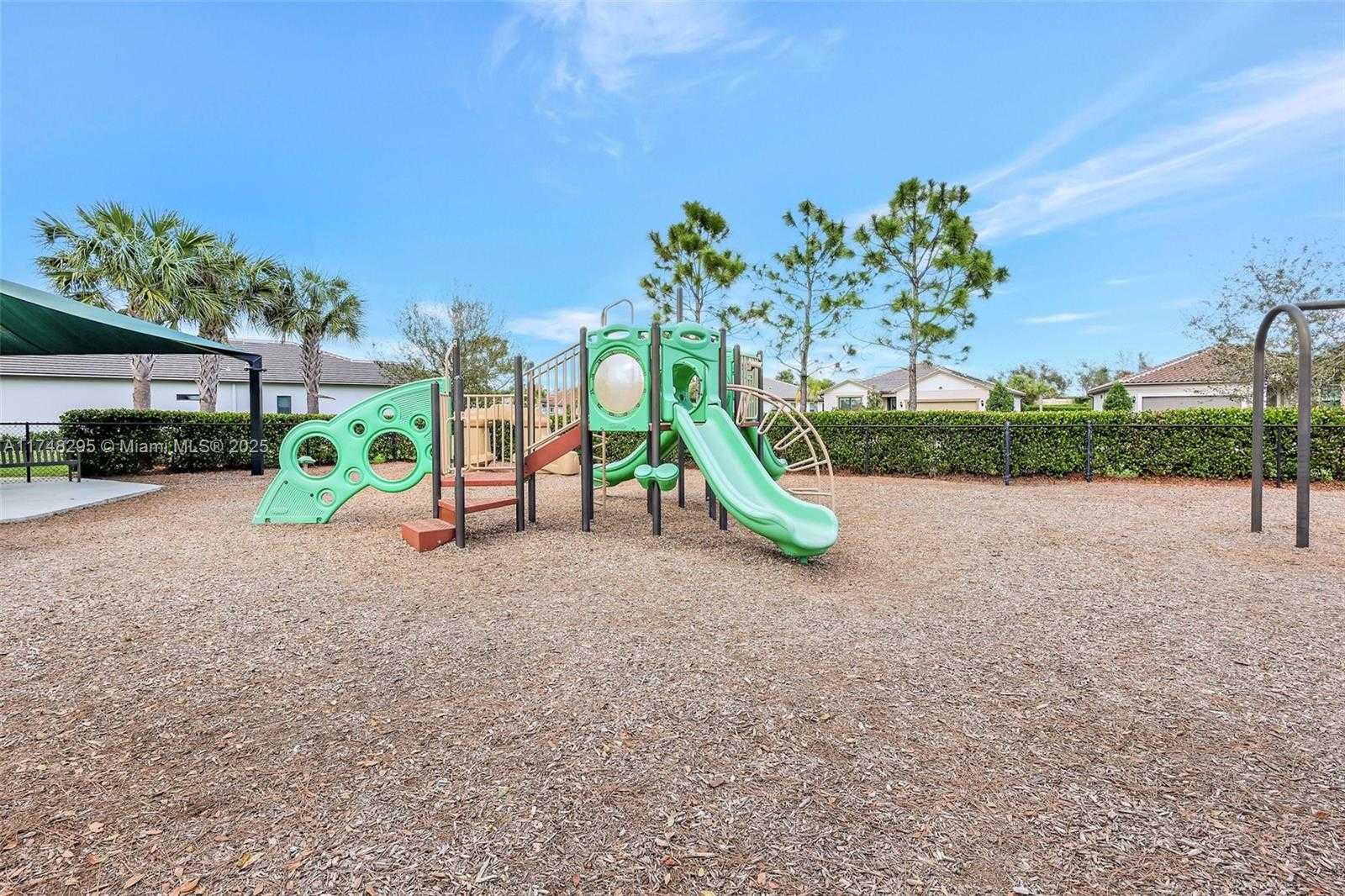 Small Image of 727 SOUTH EAST BOBOLI WAY, Port St. Lucie Number 44