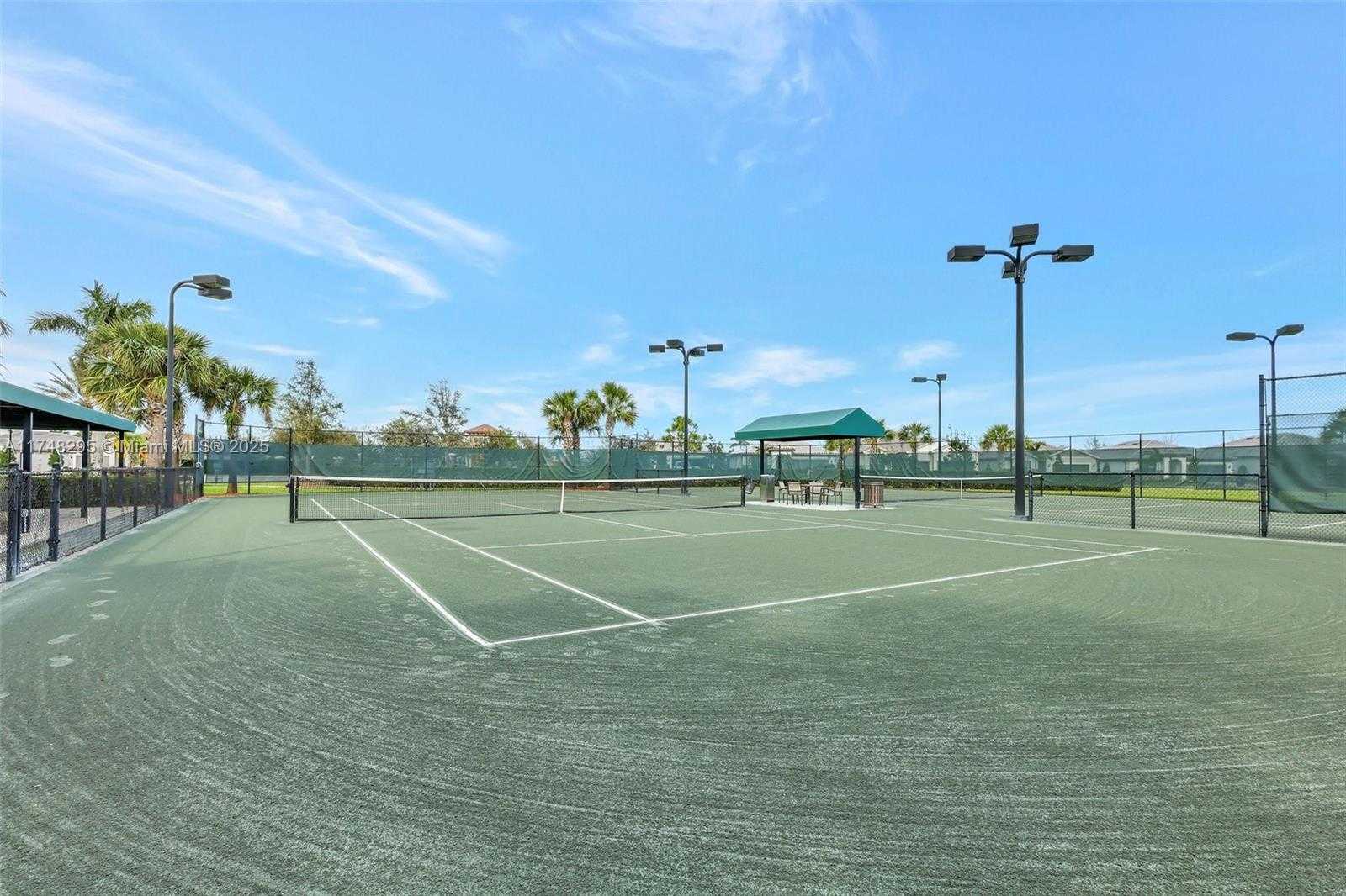 Small Image of 727 SOUTH EAST BOBOLI WAY, Port St. Lucie Number 47