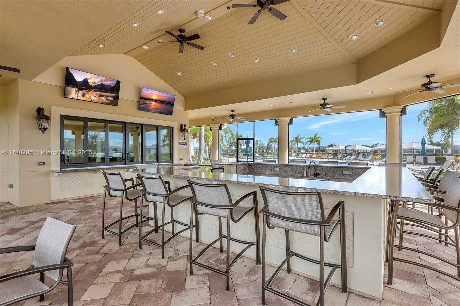 Small Image of 727 SOUTH EAST BOBOLI WAY, Port St. Lucie Number 53