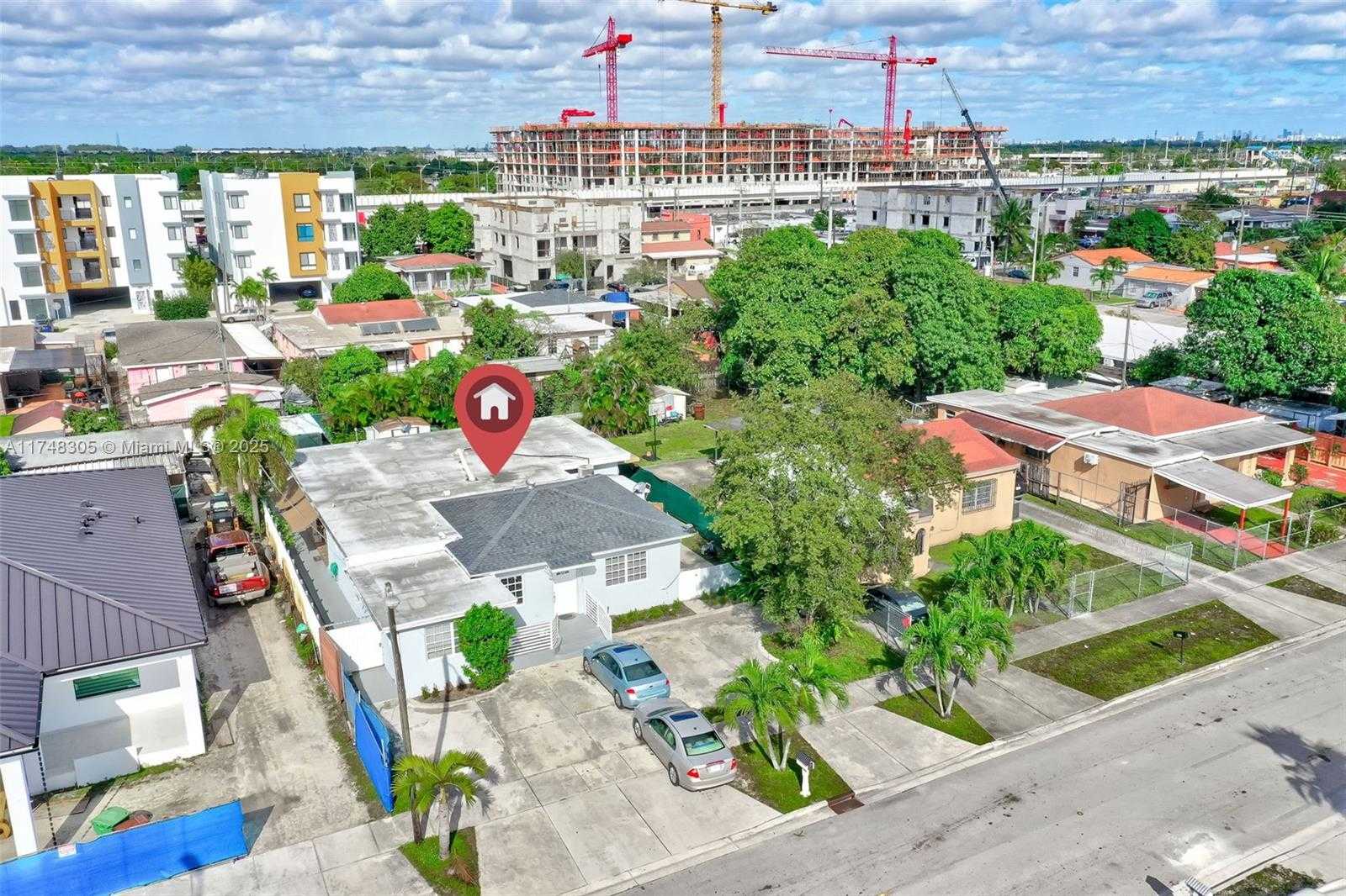 Small Image of 859 EAST 23RD ST, Hialeah Number 3