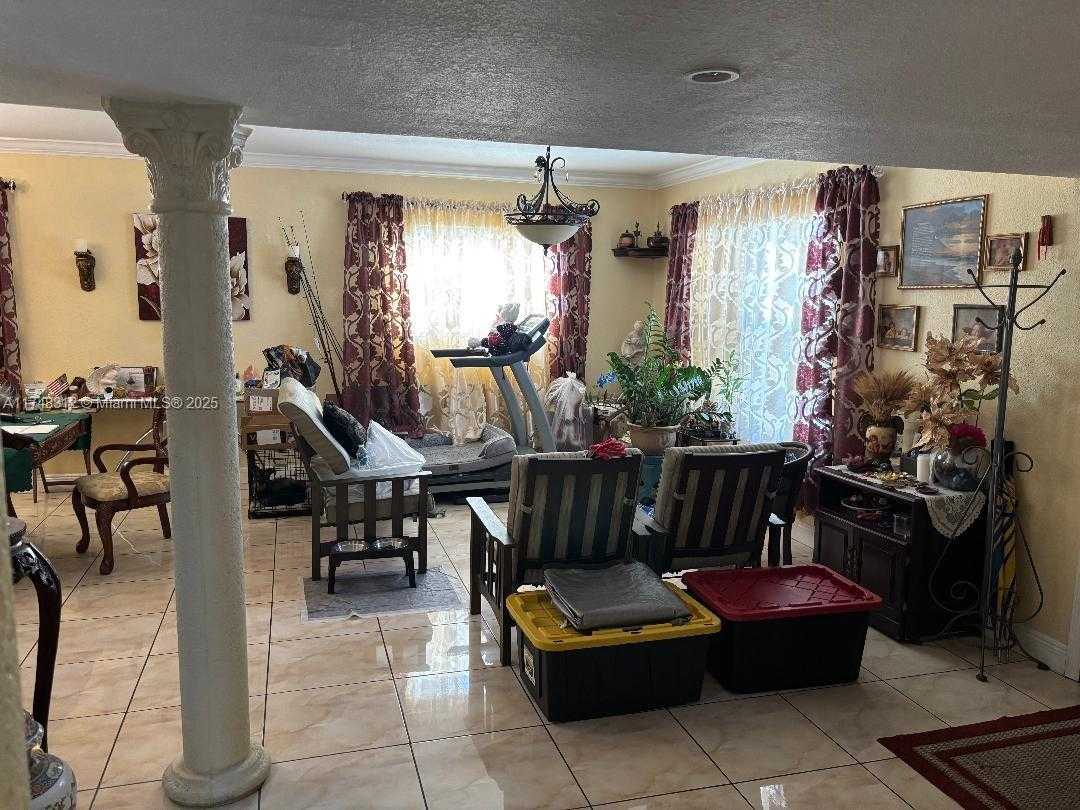 Small Image of 4141 WEST 4TH AVE, Hialeah Number 4