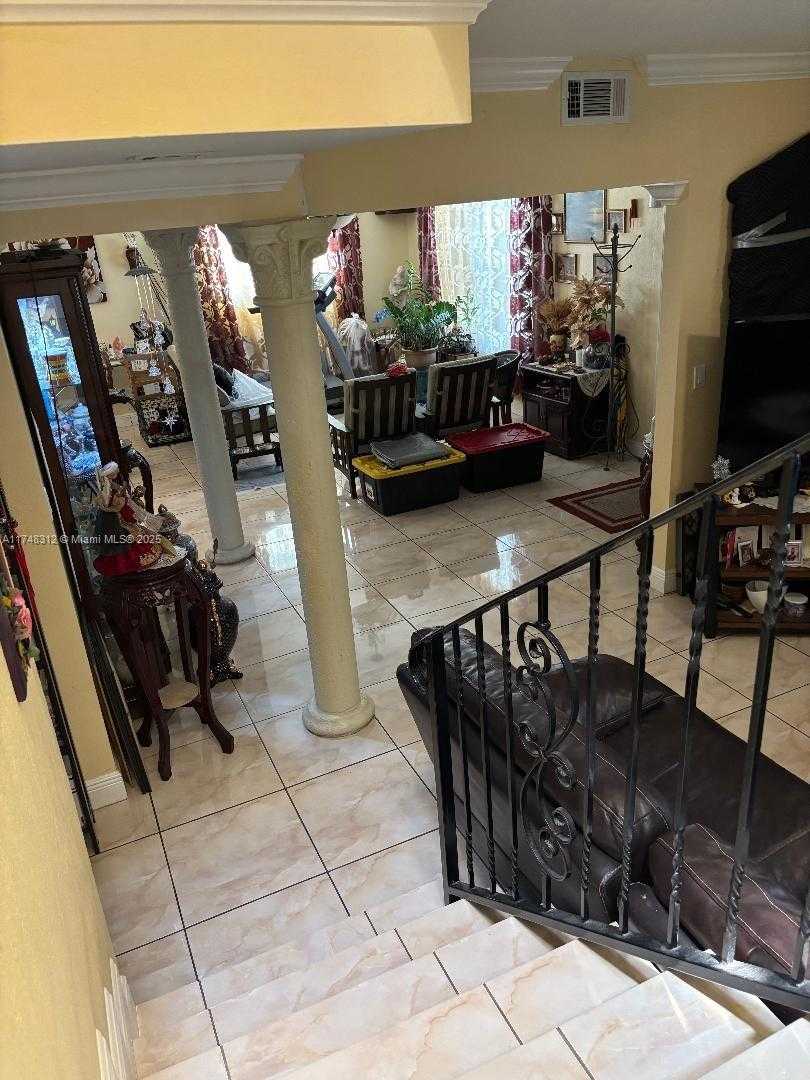 Small Image of 4141 WEST 4TH AVE, Hialeah Number 8