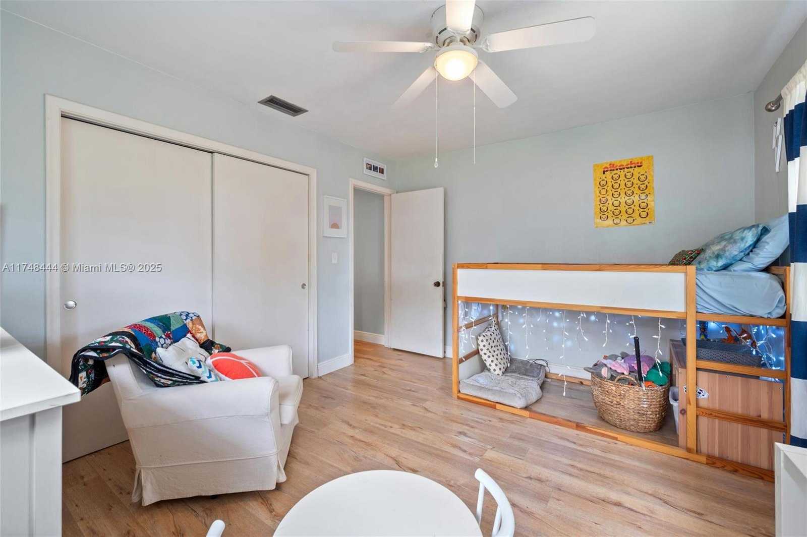 Small Image of 940 SOUTH WEST 52ND AVE, Plantation Number 16