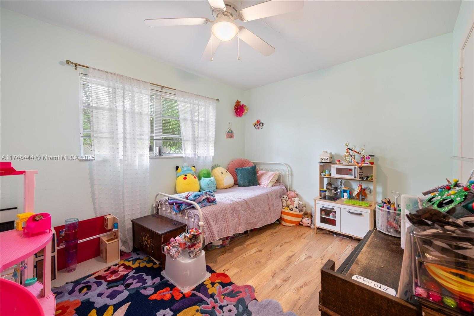 Small Image of 940 SOUTH WEST 52ND AVE, Plantation Number 17