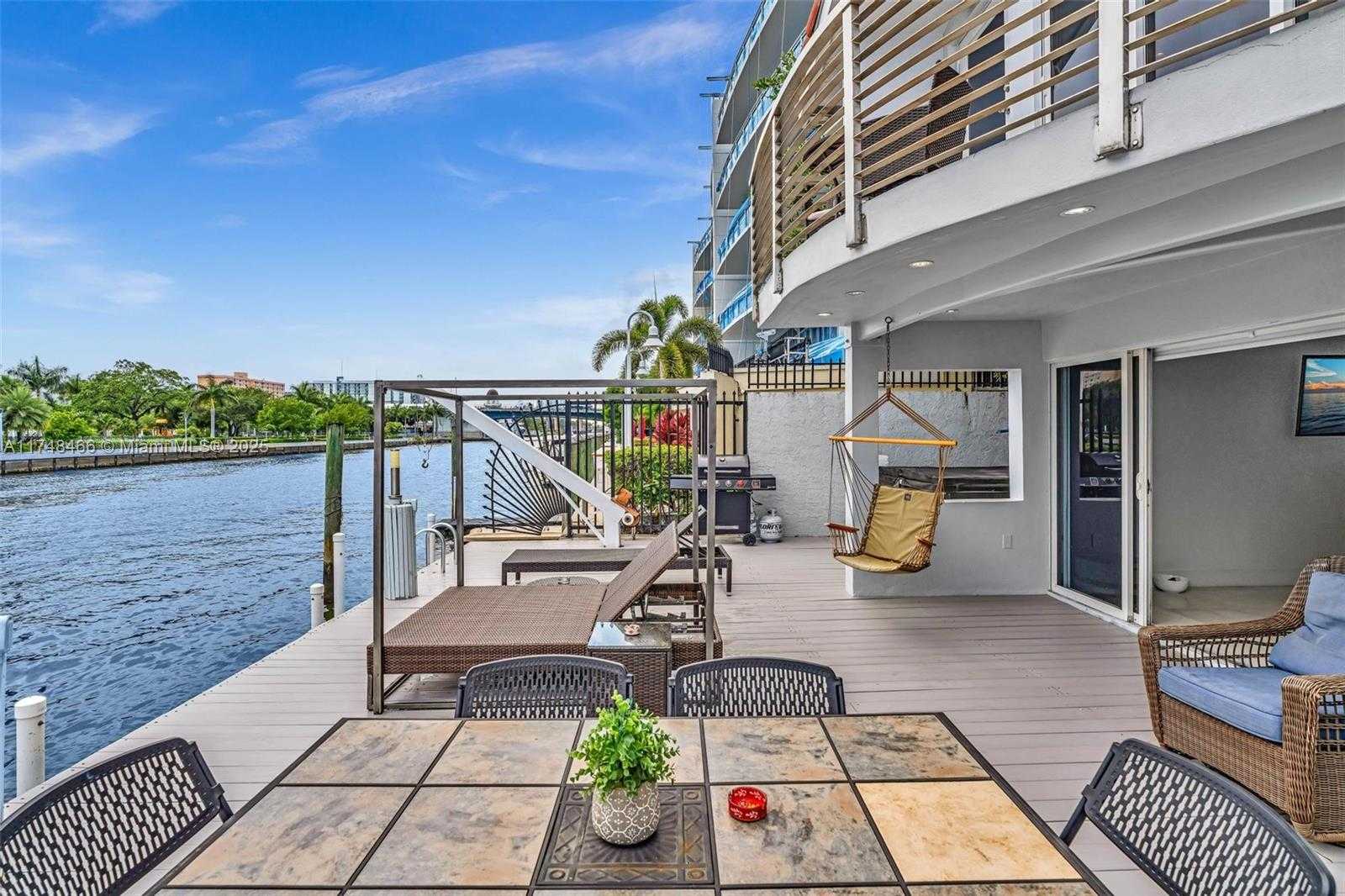 Small Image of 1044 NORTH WEST N RIVER, Miami Number 10