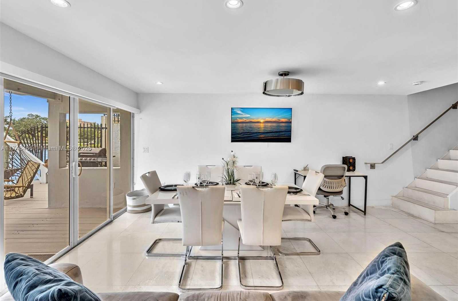 Small Image of 1044 NORTH WEST N RIVER, Miami Number 15