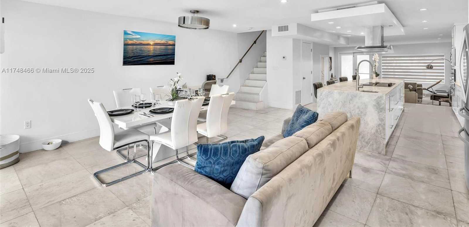 Small Image of 1044 NORTH WEST N RIVER, Miami Number 23