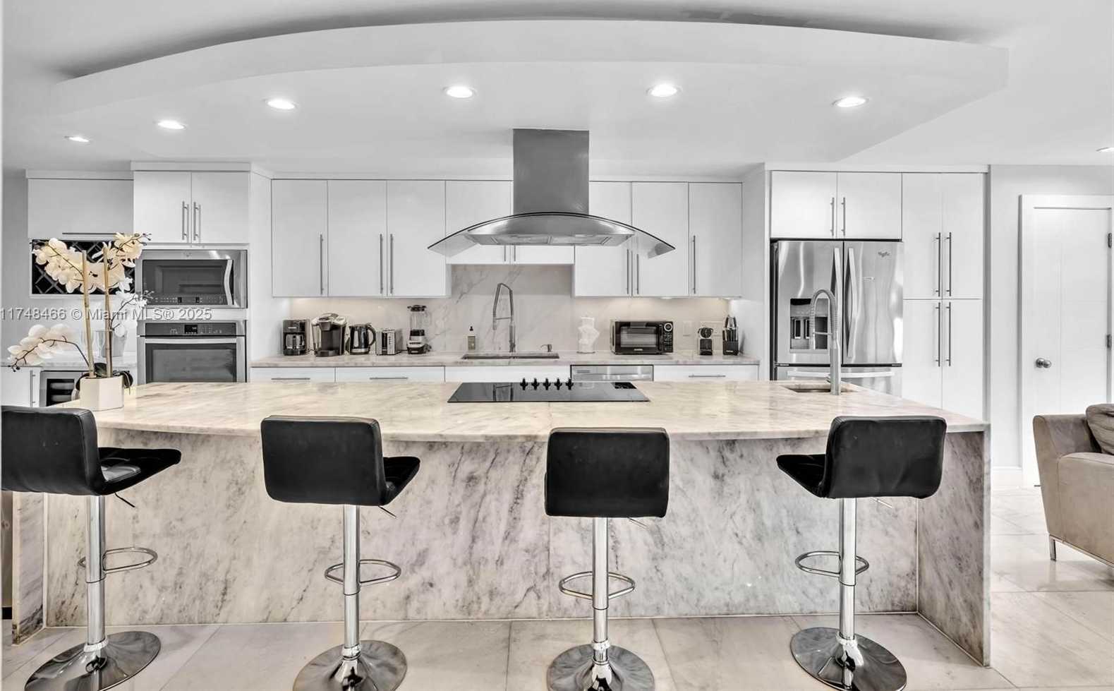 Small Image of 1044 NORTH WEST N RIVER, Miami Number 27