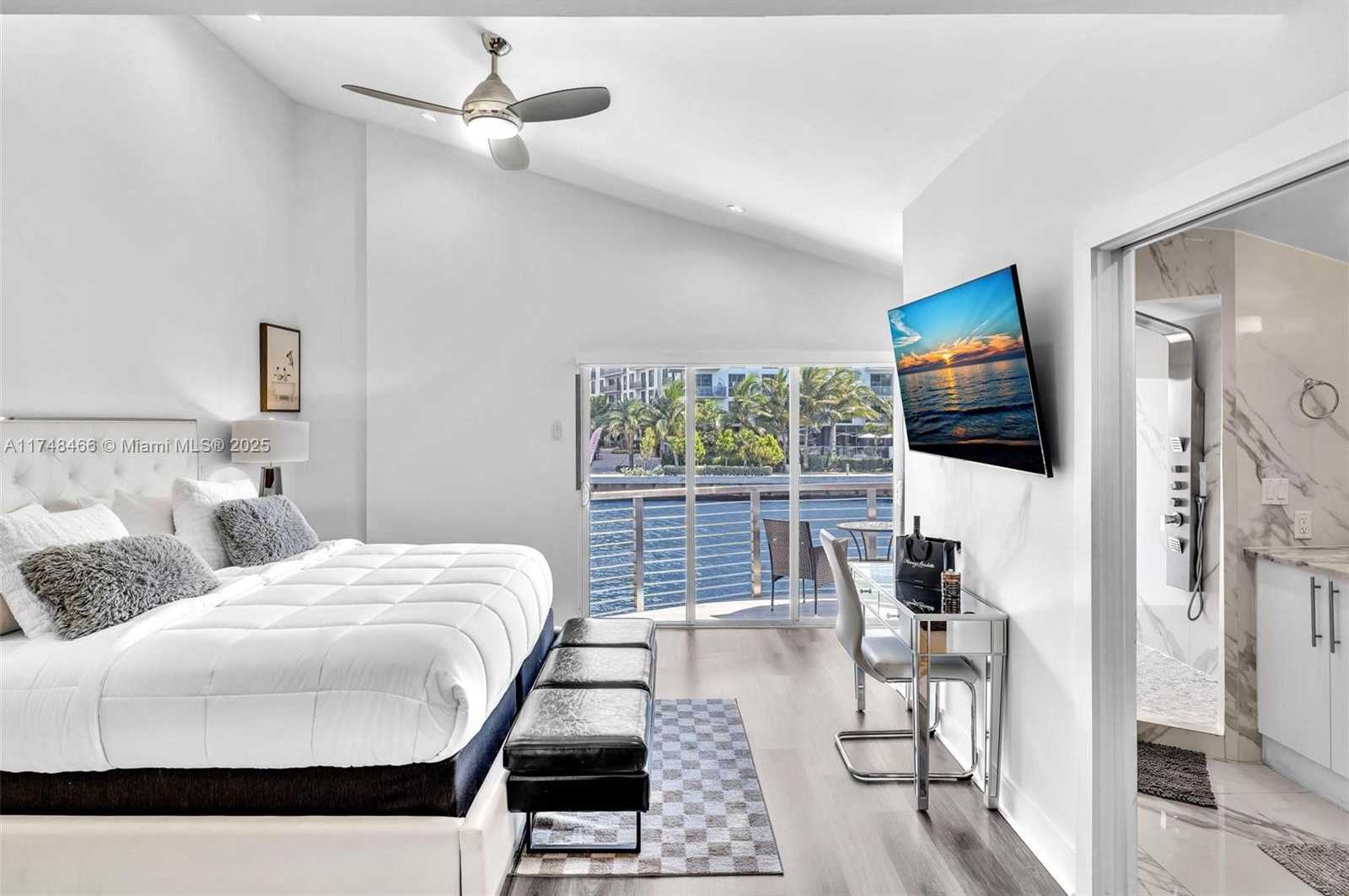 Small Image of 1044 NORTH WEST N RIVER, Miami Number 31