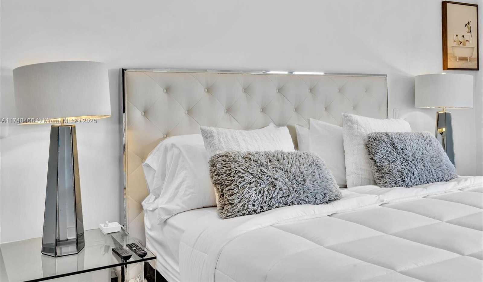 Small Image of 1044 NORTH WEST N RIVER, Miami Number 35