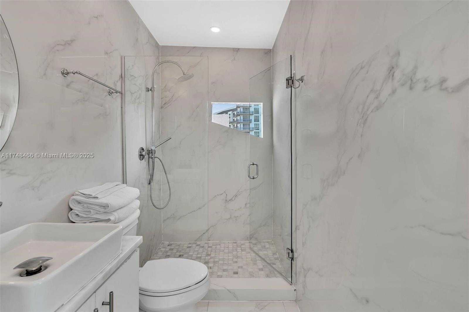 Small Image of 1044 NORTH WEST N RIVER, Miami Number 39