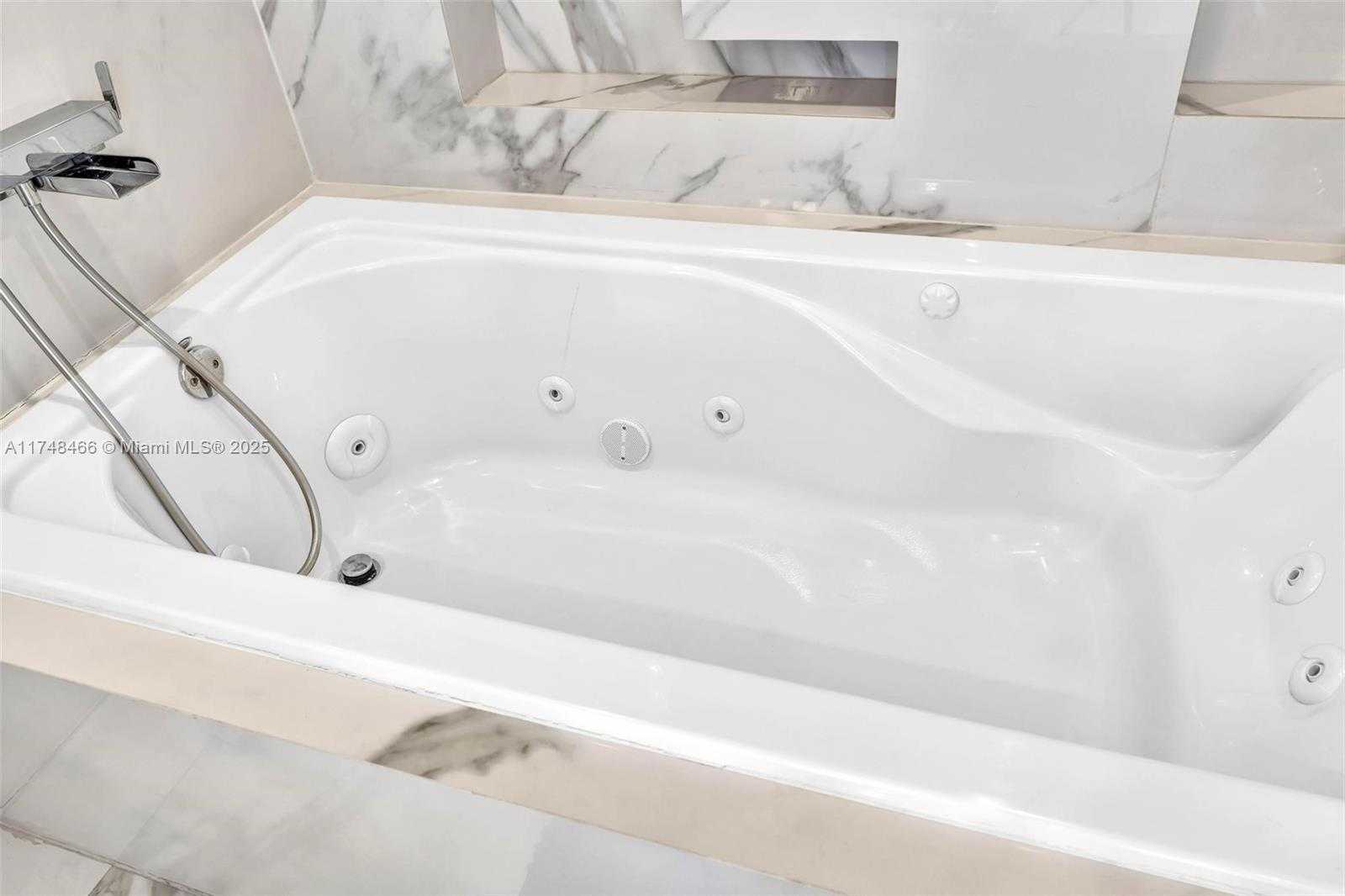 Small Image of 1044 NORTH WEST N RIVER, Miami Number 44