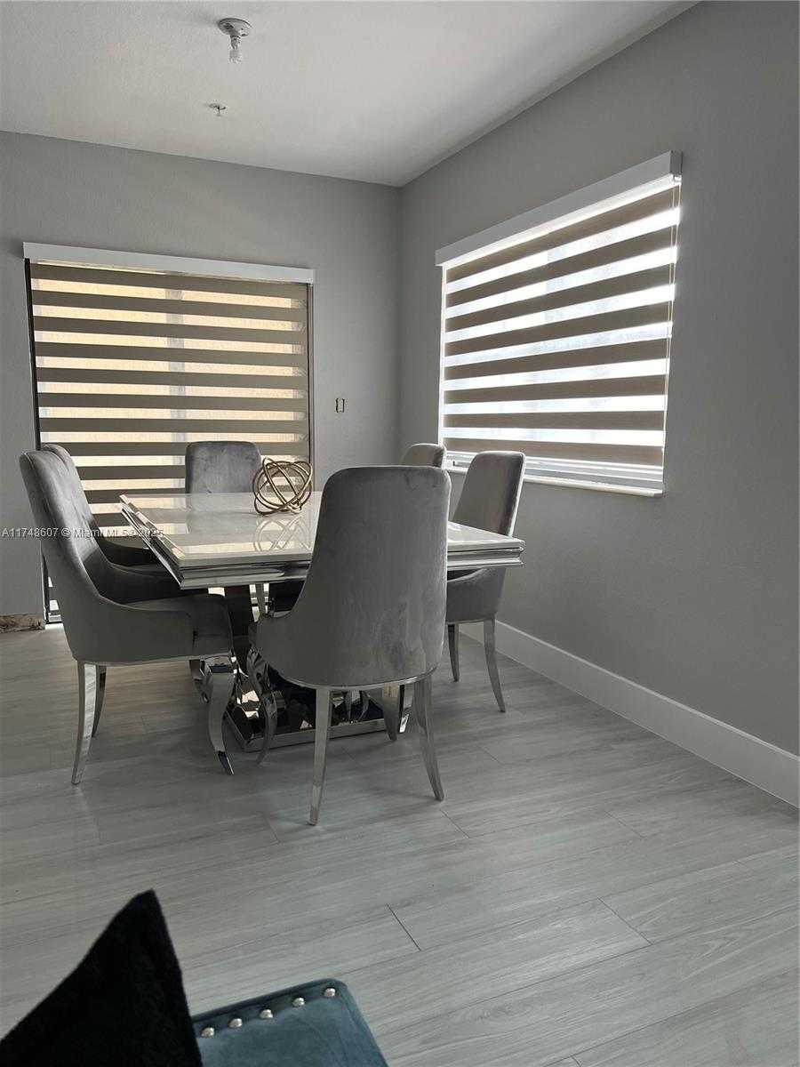 Small Image of 22511 SOUTH WEST 88TH PL, Cutler Bay Number 2