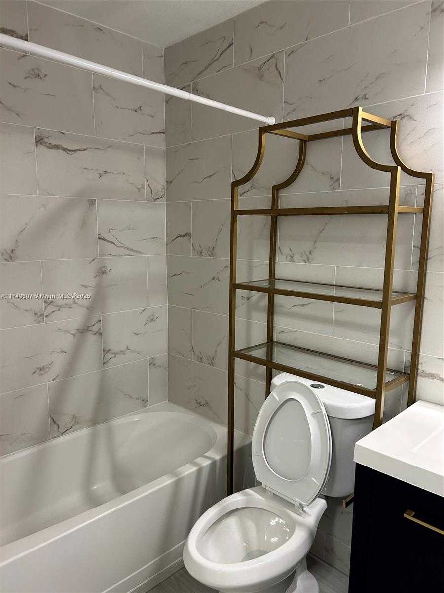 Small Image of 22511 SOUTH WEST 88TH PL, Cutler Bay Number 6