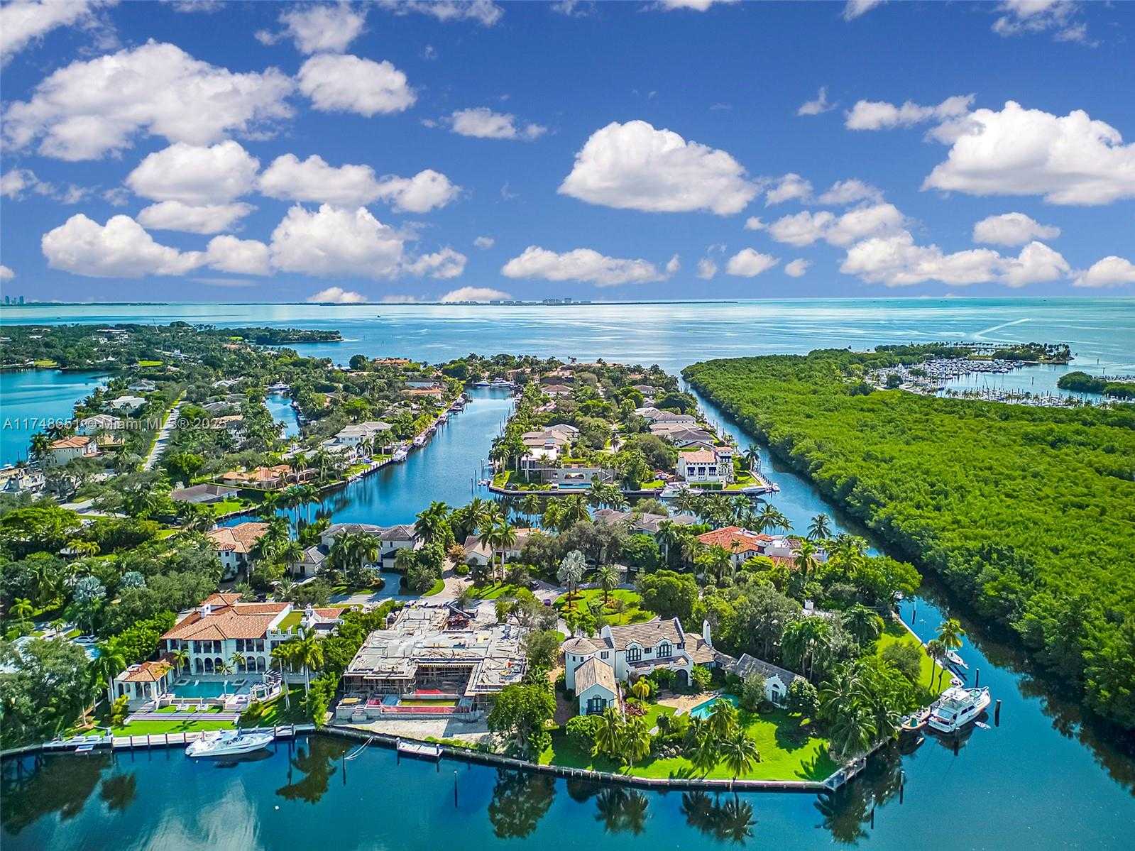 Small Image of 9370 BALADA ST, Coral Gables Number 5