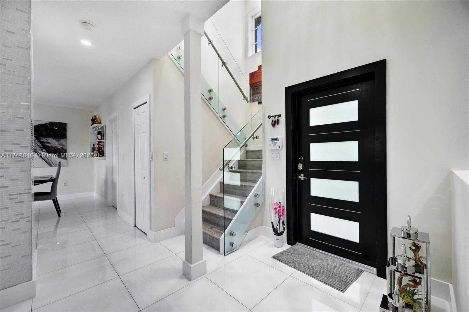 Small Image of 8851 SOUTH WEST 208TH TER, Cutler Bay Number 13