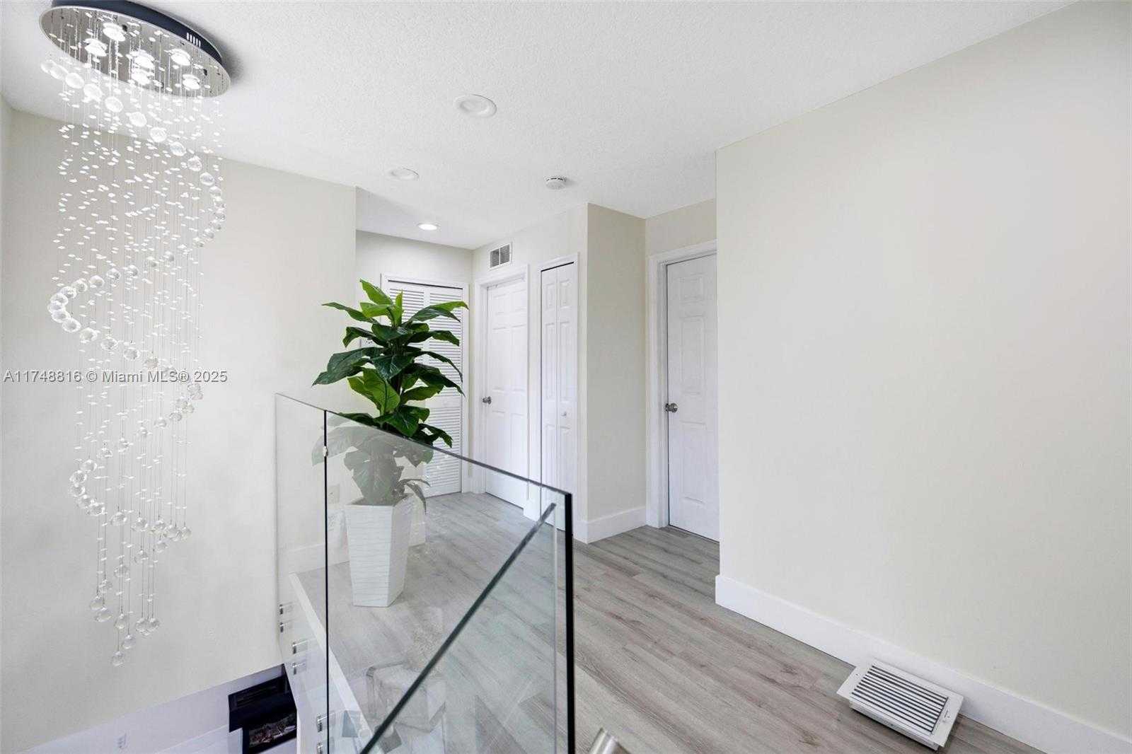 Small Image of 8851 SOUTH WEST 208TH TER, Cutler Bay Number 17