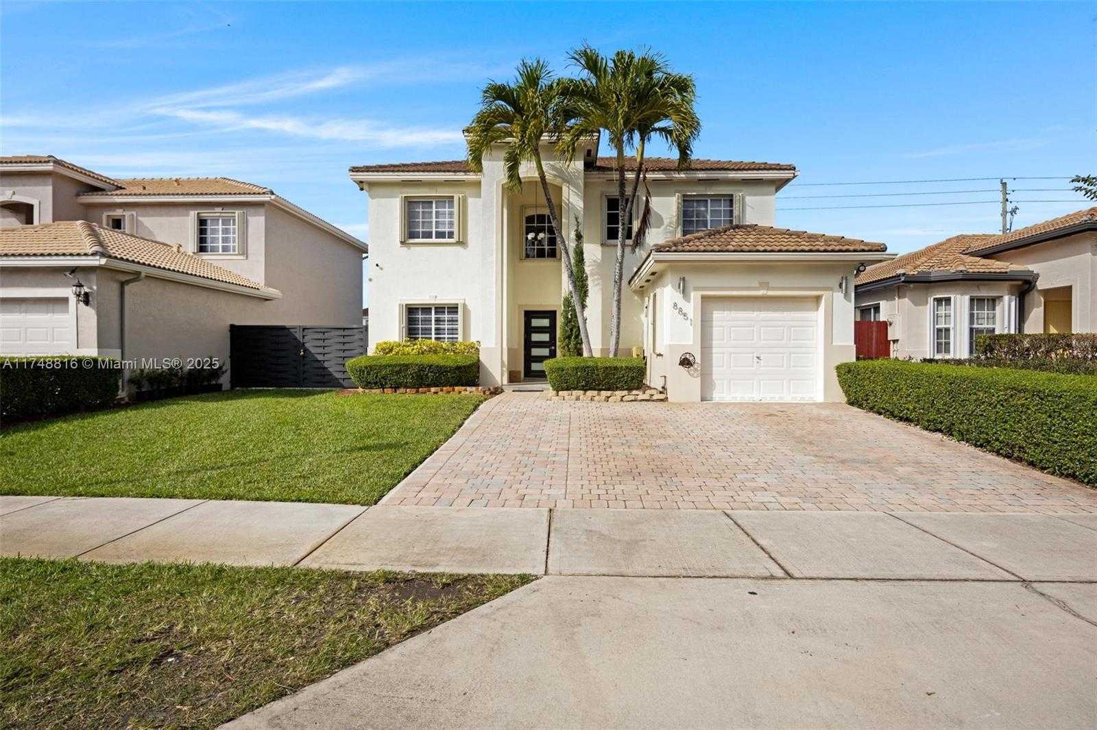 Small Image of 8851 SOUTH WEST 208TH TER, Cutler Bay Number 2