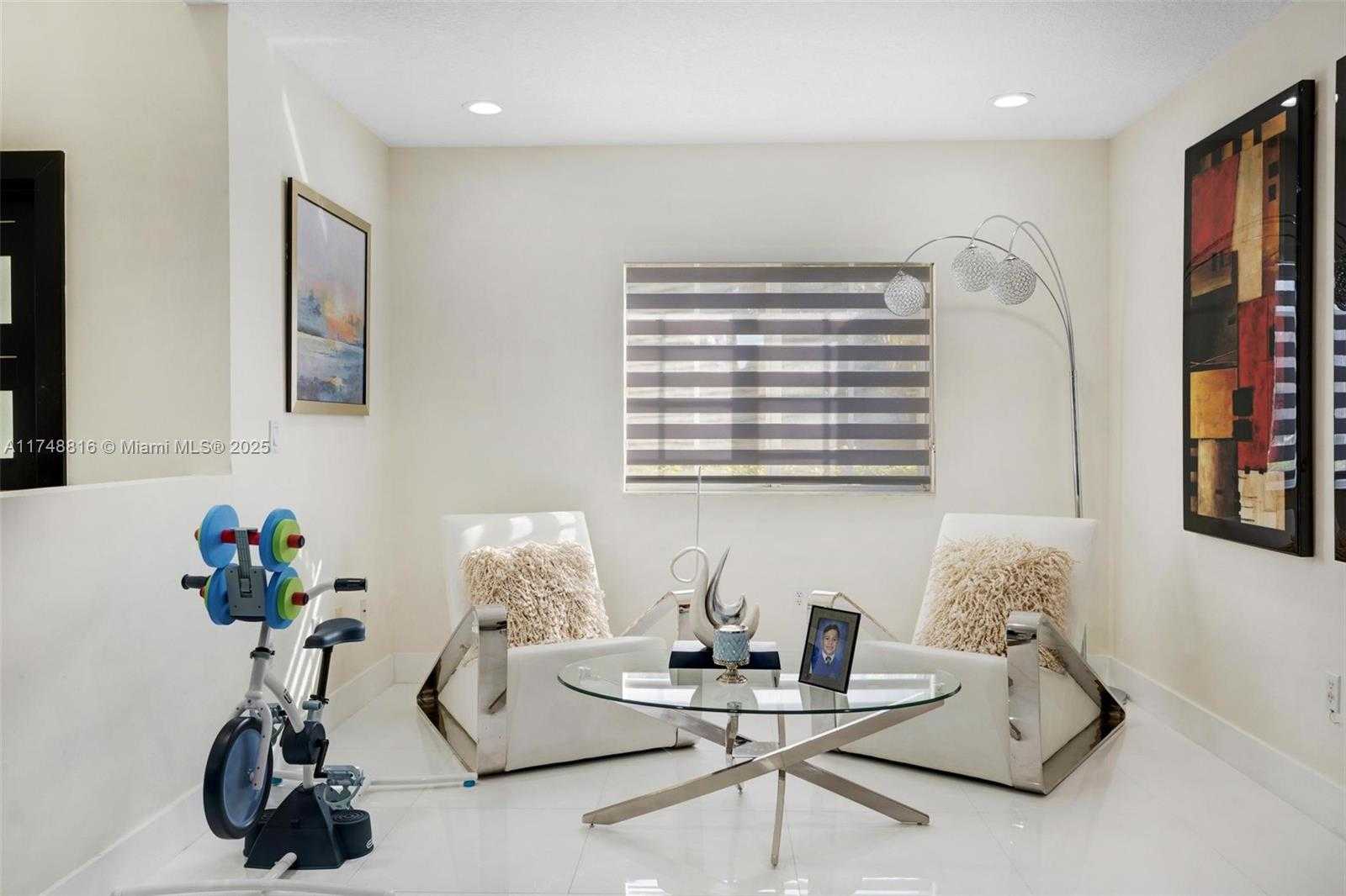 Small Image of 8851 SOUTH WEST 208TH TER, Cutler Bay Number 32