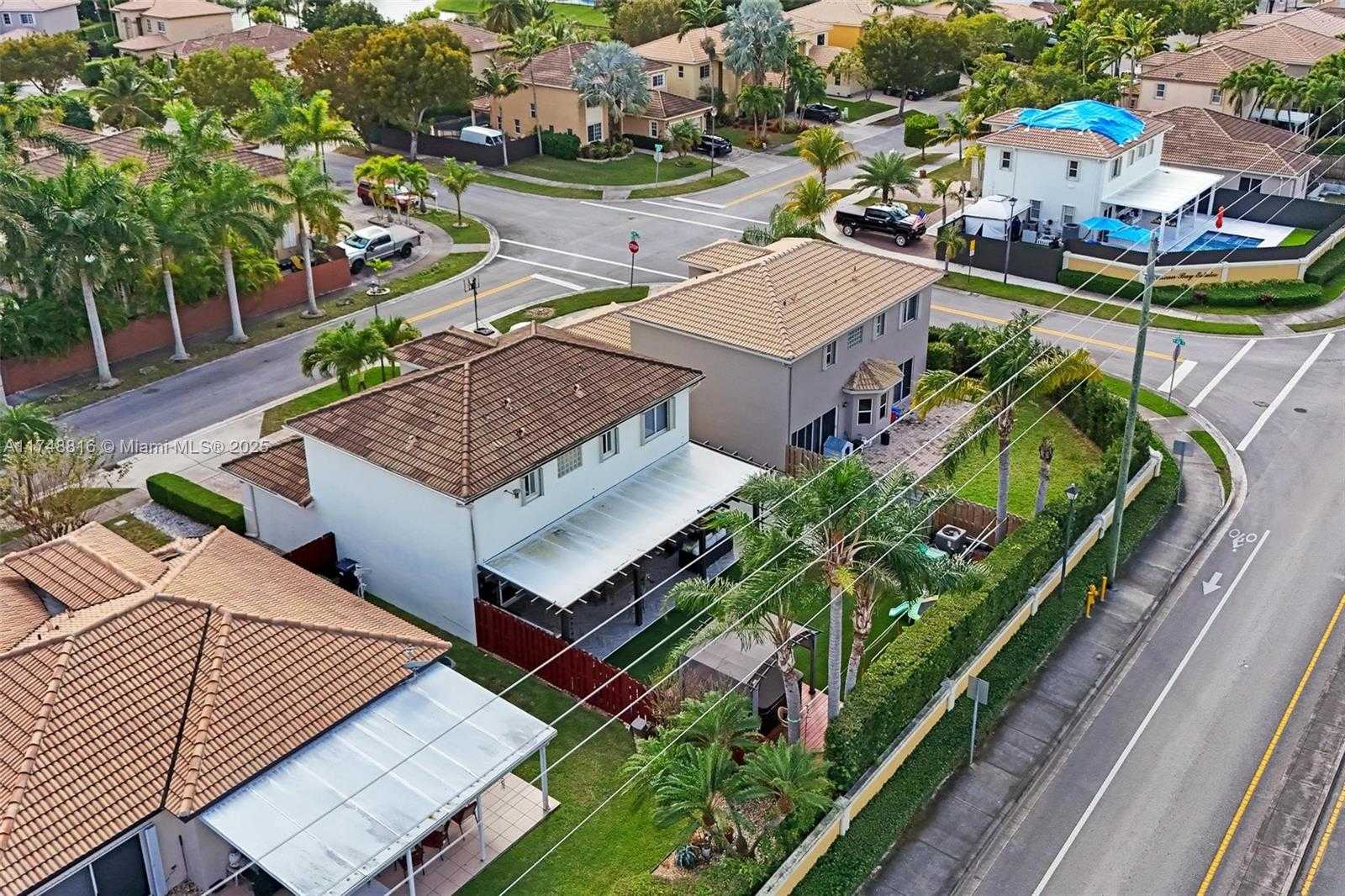 Small Image of 8851 SOUTH WEST 208TH TER, Cutler Bay Number 61
