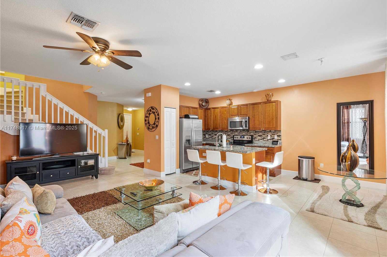 Small Image of 4636 NORTH WEST 58TH ST, Tamarac Number 11