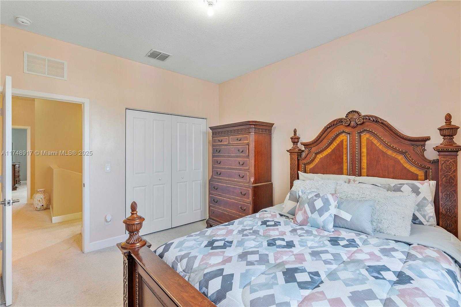 Small Image of 4636 NORTH WEST 58TH ST, Tamarac Number 19