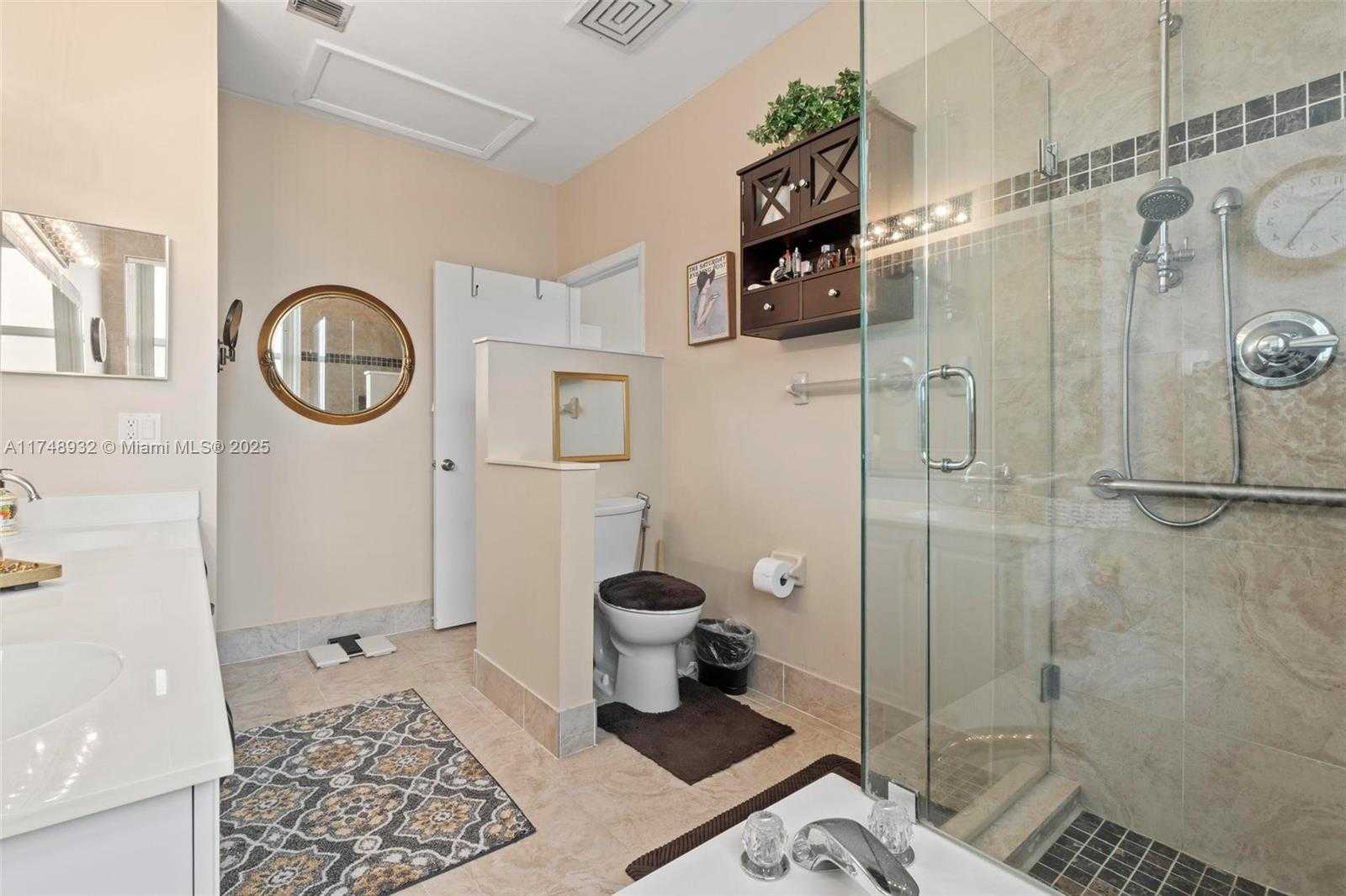 Small Image of 15181 NORTH WEST 6TH CT, Pembroke Pines Number 17