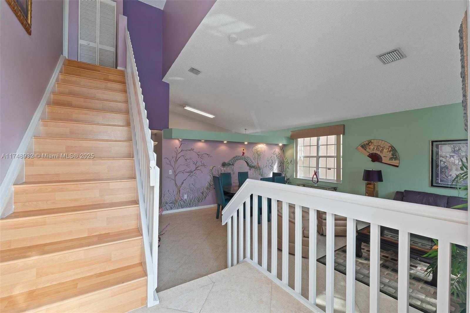 Small Image of 15181 NORTH WEST 6TH CT, Pembroke Pines Number 4