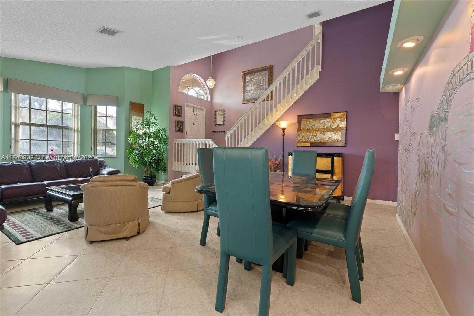 Small Image of 15181 NORTH WEST 6TH CT, Pembroke Pines Number 7