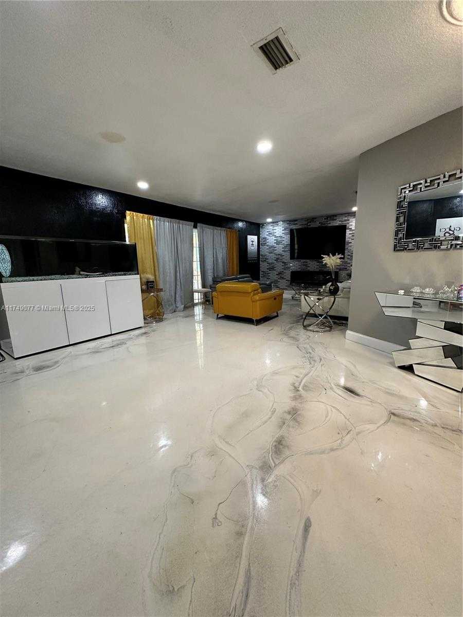 Small Image of 3931 NORTH WEST 108TH DR, Coral Springs Number 10