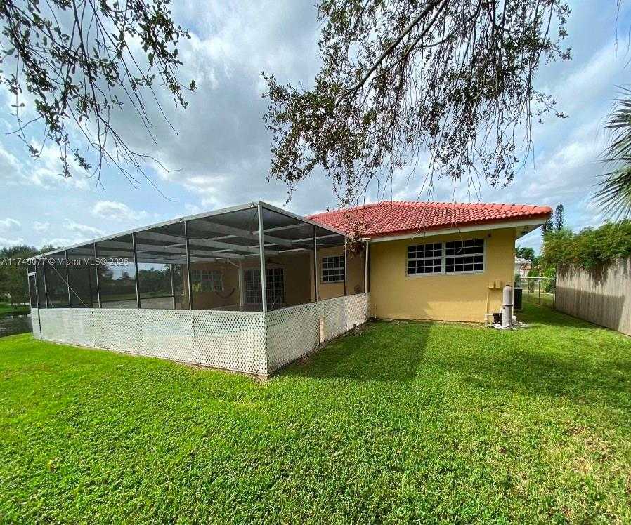 Small Image of 3931 NORTH WEST 108TH DR, Coral Springs Number 11