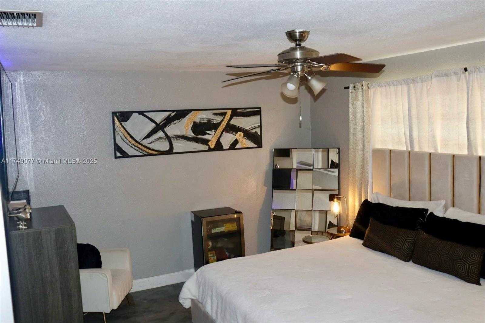 Small Image of 3931 NORTH WEST 108TH DR, Coral Springs Number 8