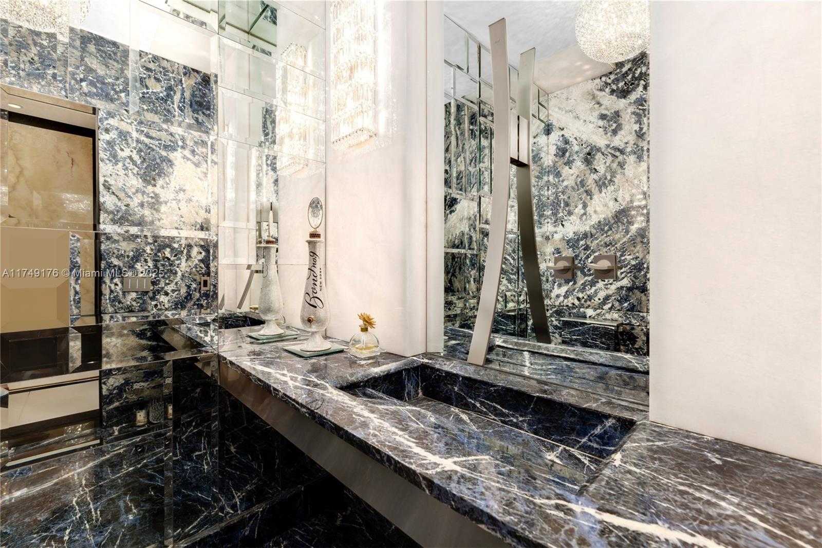 Small Image of 1535 WEST 27TH ST, Miami Beach Number 16