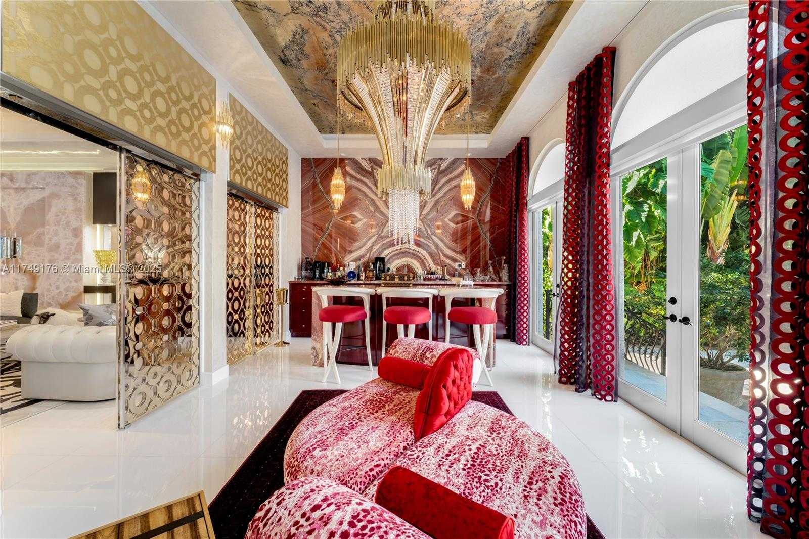 Small Image of 1535 WEST 27TH ST, Miami Beach Number 3