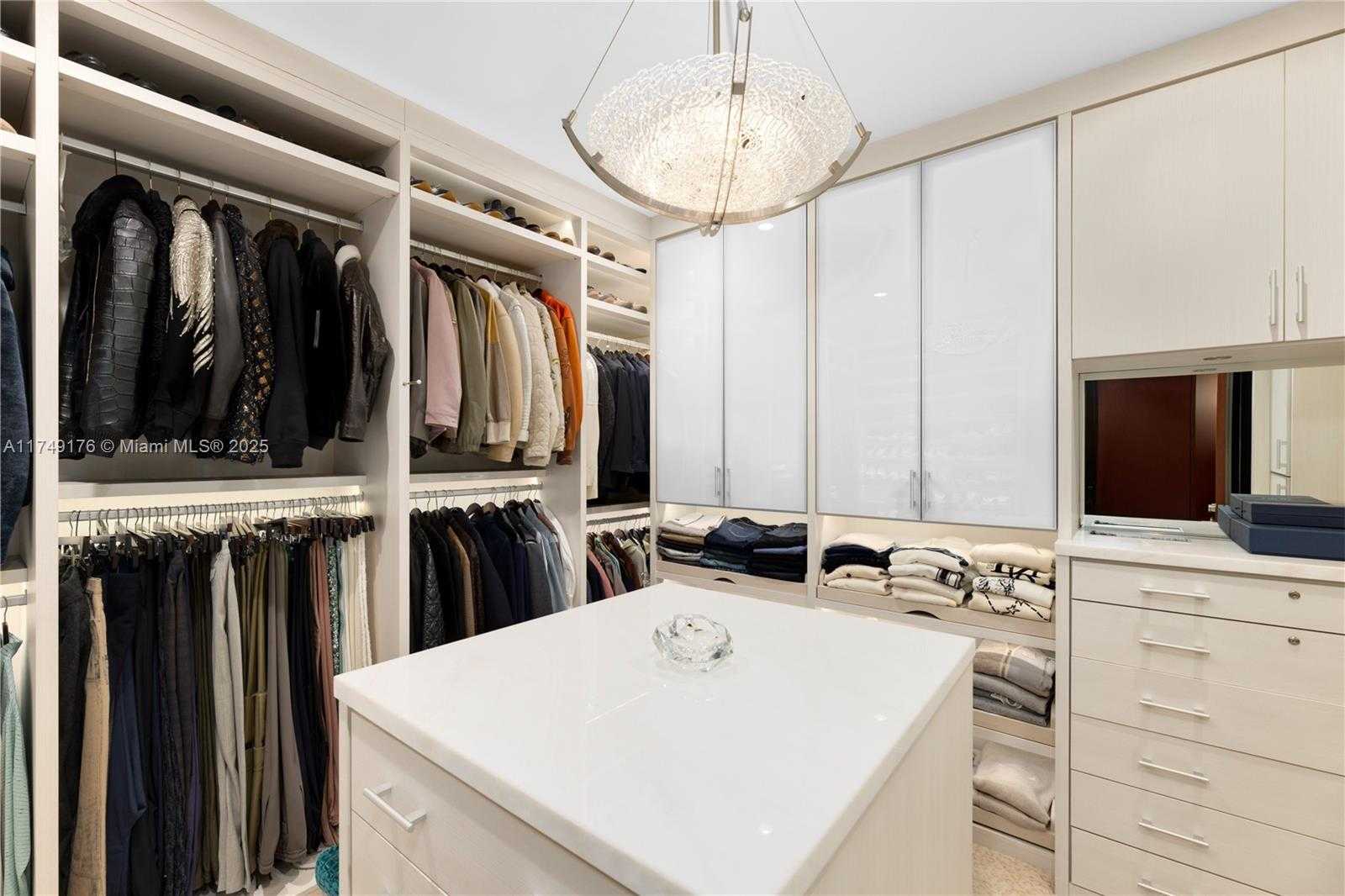 Small Image of 1535 WEST 27TH ST, Miami Beach Number 38